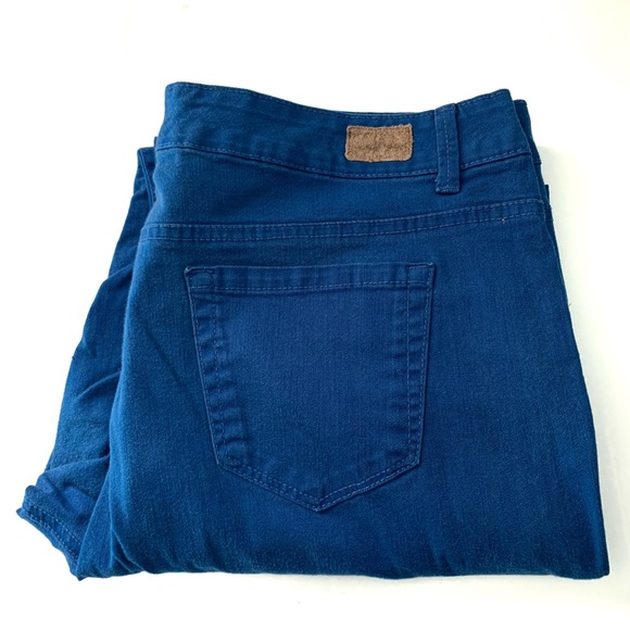 Bandolino Plus Size 16 Royal Blue Straight Jeans 👖 - Picture 6 of 9